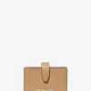 MICHAEL Michael Kors Jet Set Travel Medium Saffiano Leather Accordion Card Case -Damenbekleidungsgeschäft 35F2GTVD0L 0220 IS